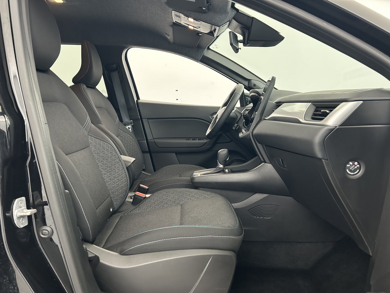 Renault Symbioz — photo 23