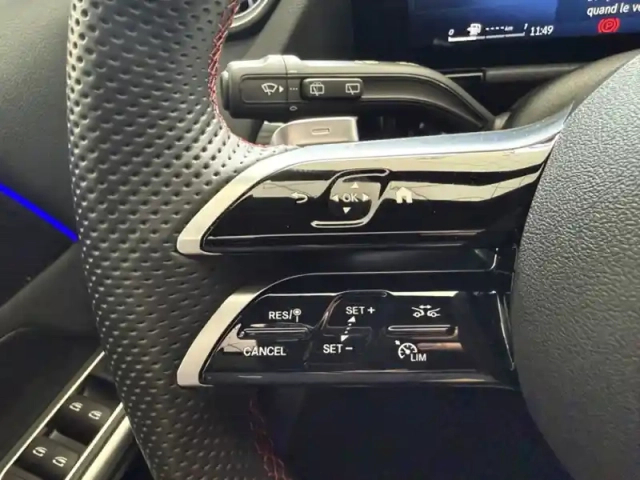 Mercedes Gla 250 e hybrid eq amg line — photo 16