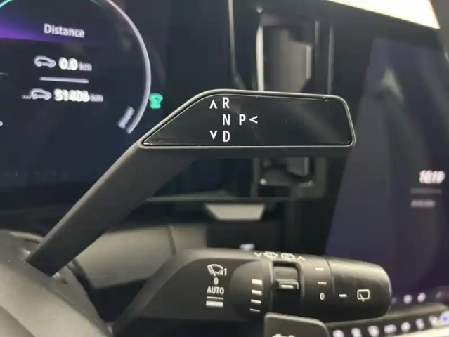 Renault Megane e-tech electric ev40 130ch techno standard charge — photo 13