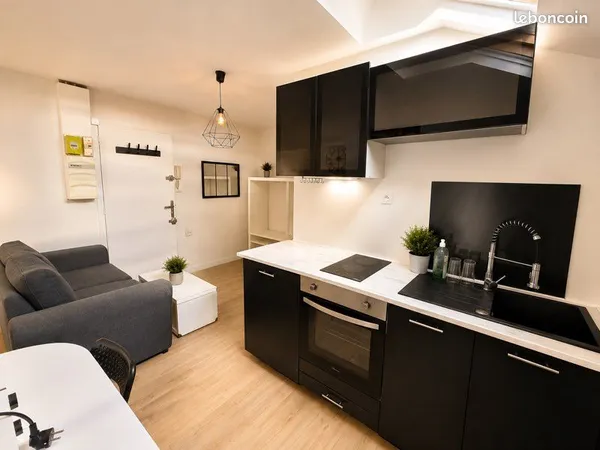 Appartement F2 centre ville le mesnil Esnard
