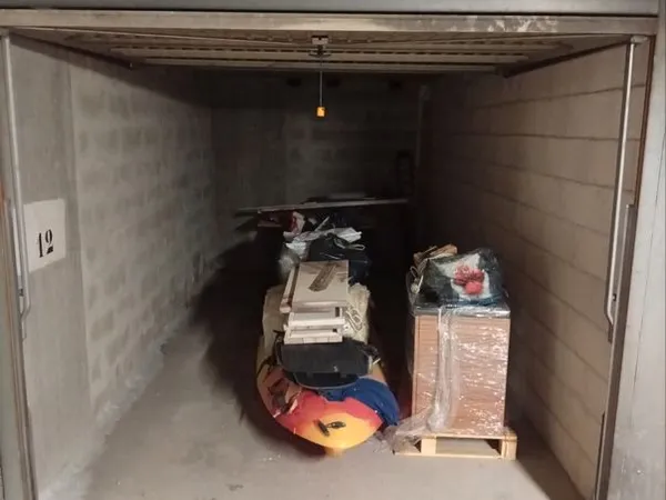 Vend garage fermé