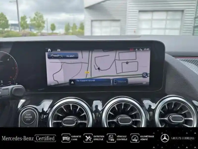 Mercedes Gla 200 d 150ch amg line 8g-dct — photo 8