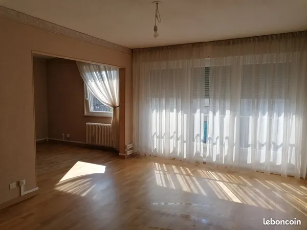 Appartement montigny les metz 2 chambres + 1 place de parking en sous sol