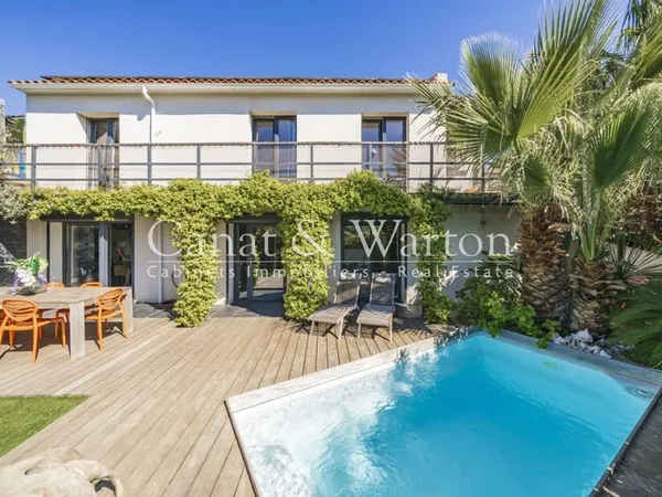 Villa 6 pièces 150 m²