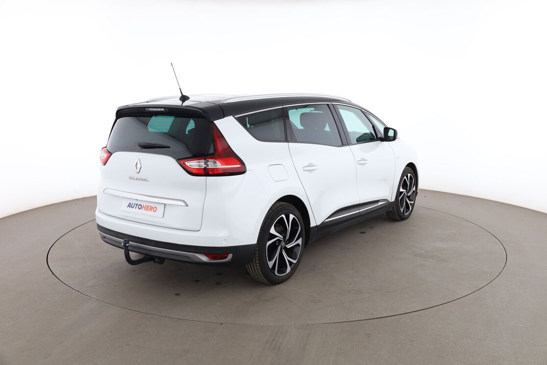 Renault Grand Scenic 1.6 dCi Energy Bose Edition EDC — photo 5