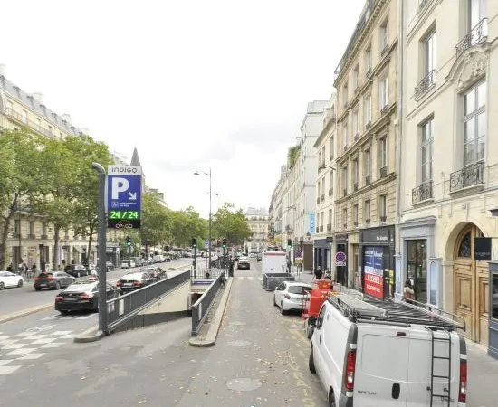 Place de parking à louer 171 Boulevard Saint-Germain, Paris