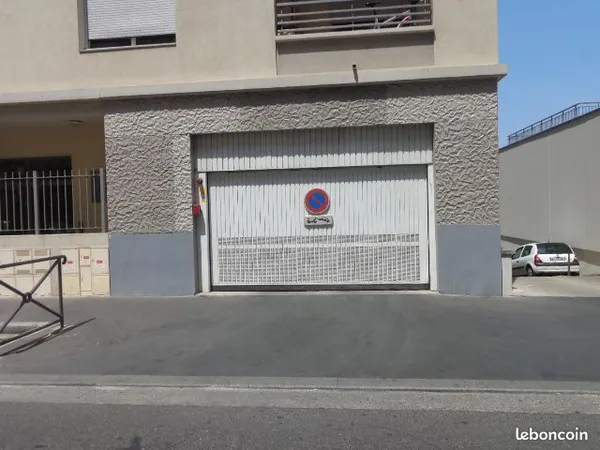 Garage quartier Gratte-Ciel