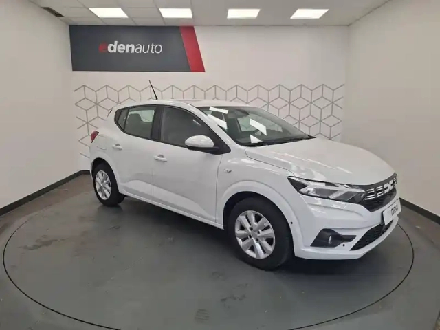 Dacia Sandero eco-g 100 — photo 9