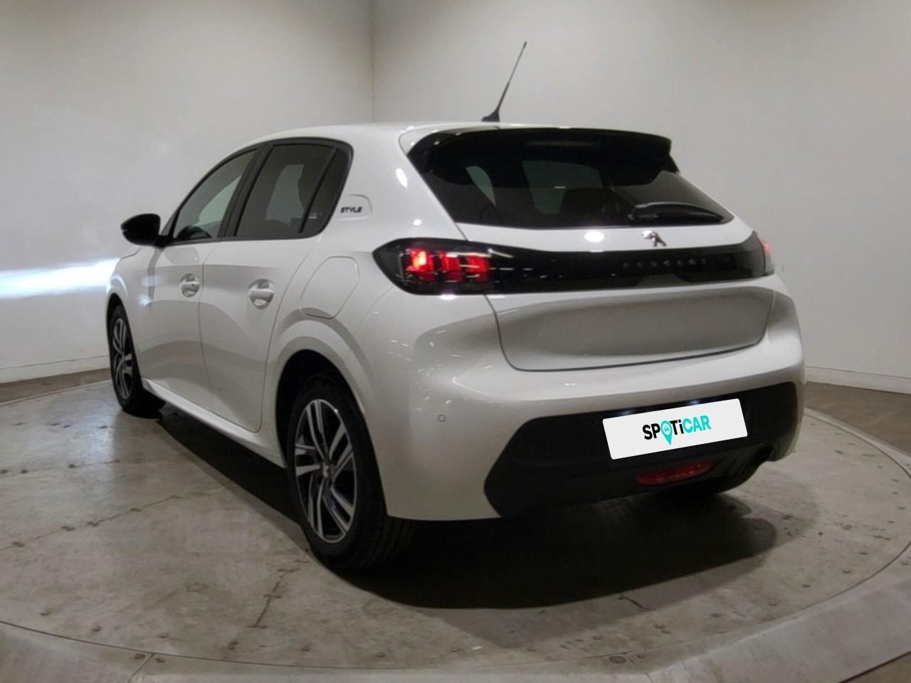 Peugeot 208 puretech 75 s&s bvm5 style — photo 3