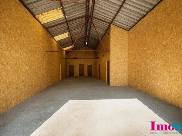Box de stockage 31 m²
