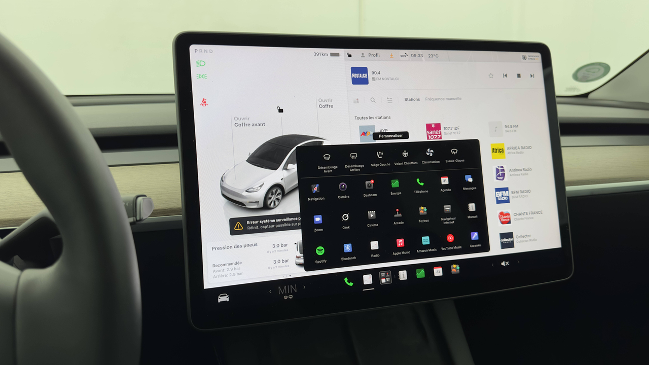 Tesla MODEL Y RWD — photo 30