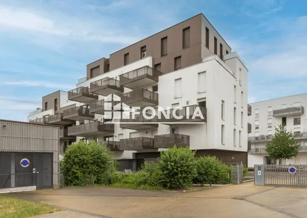 ILLKIRCH - ECO QUARTIER ILLKIRCH - T2 PARKING - TERRASSE SPÉCIAL INVESTISSEUR