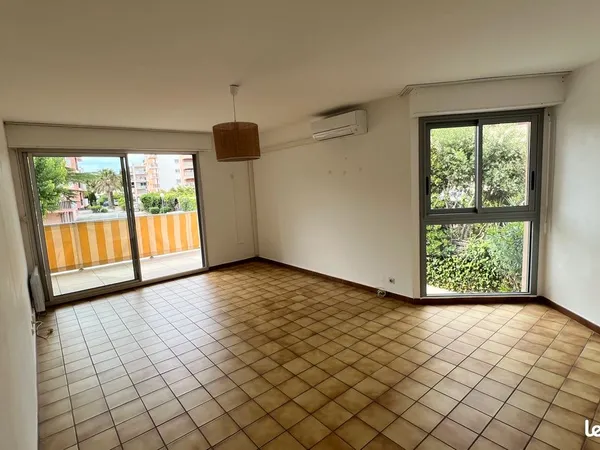F2 à vendre Sainte-Maxime