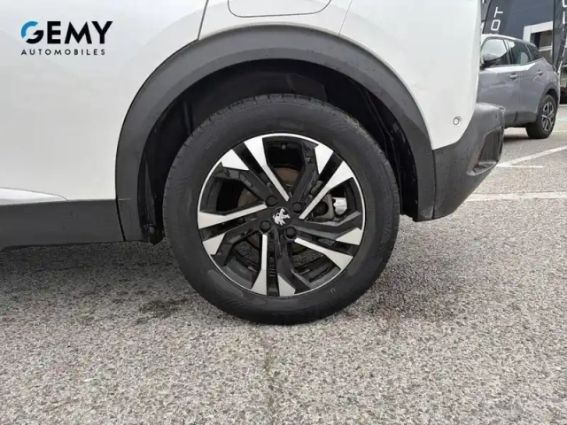 Peugeot 2008 electrique 136 ch — photo 43