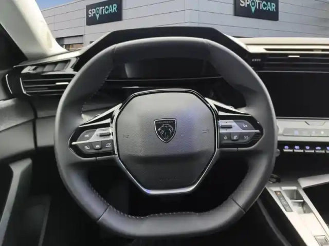 Peugeot 308 sw hybrid 145 e-dcs6 gt — photo 12