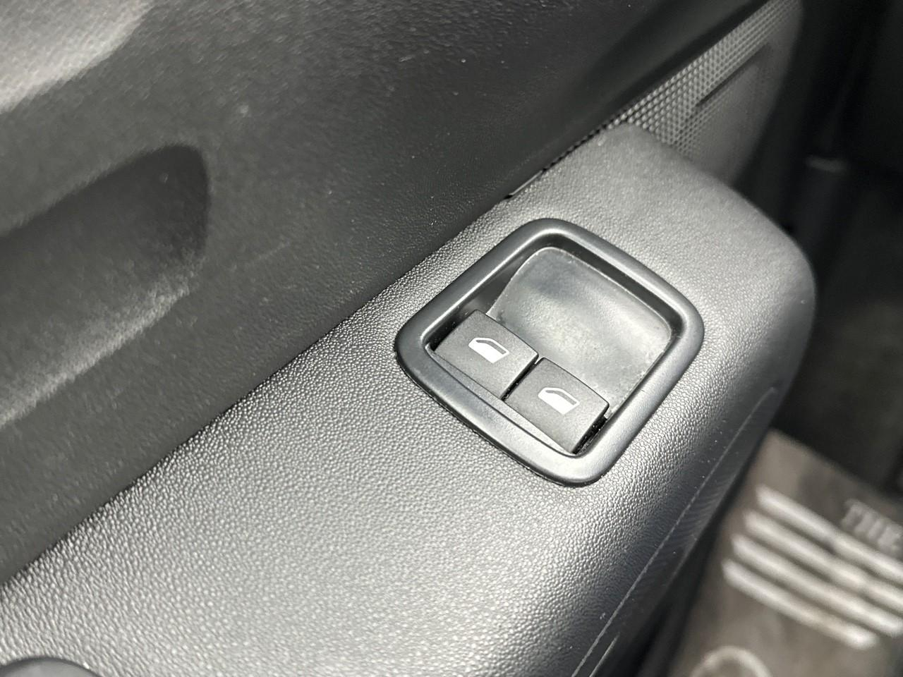 Citroën C3 puretech 83 ch bvm5 plus — photo 15