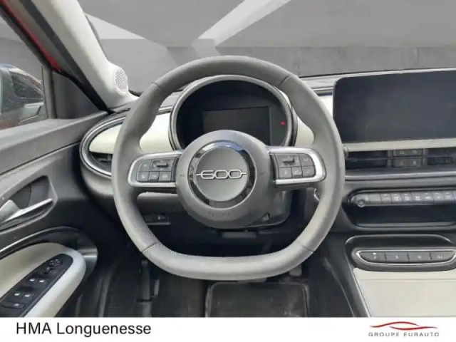 Fiat 600 e 156ch 54kwh la prima — photo 9