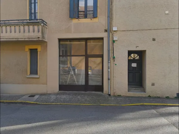REF : LAVITRINE2- CARCASSONNE PALAIS - Local commercial + réserve