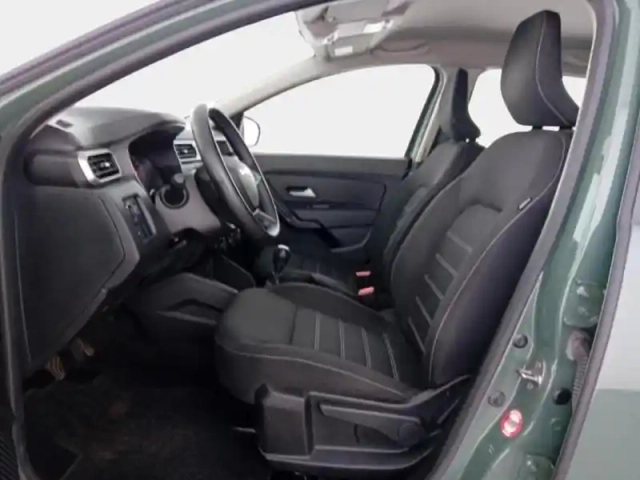 Dacia Duster 1.0 eco-g 100ch expression 4x2 — photo 14