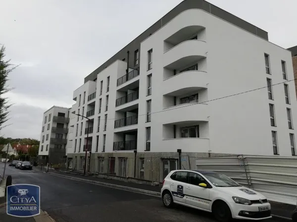 Stationnement Location Fresnes   55€