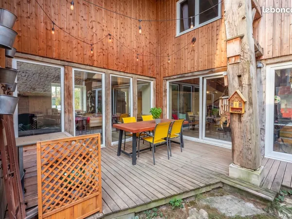 Ferme 10 pièces 220 m²
