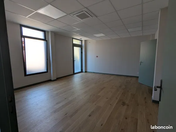 Salle 30m2