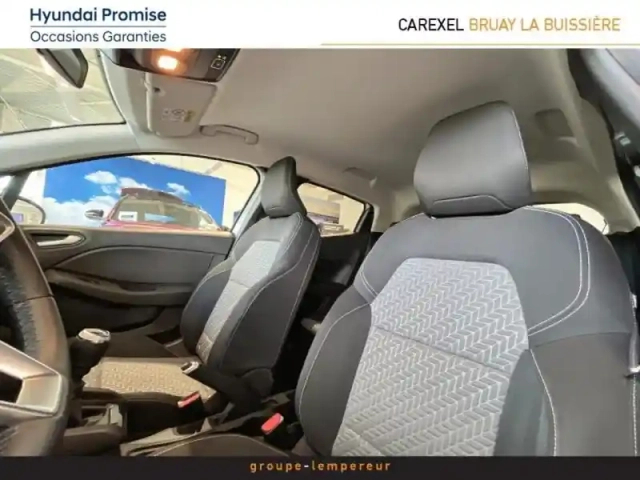 Renault Clio 1.0 tce 100ch evolution gpl — photo 11