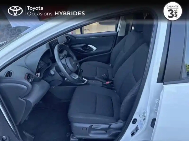 Toyota Yaris 120 vvt-i dynamic business 5p my22 — photo 11