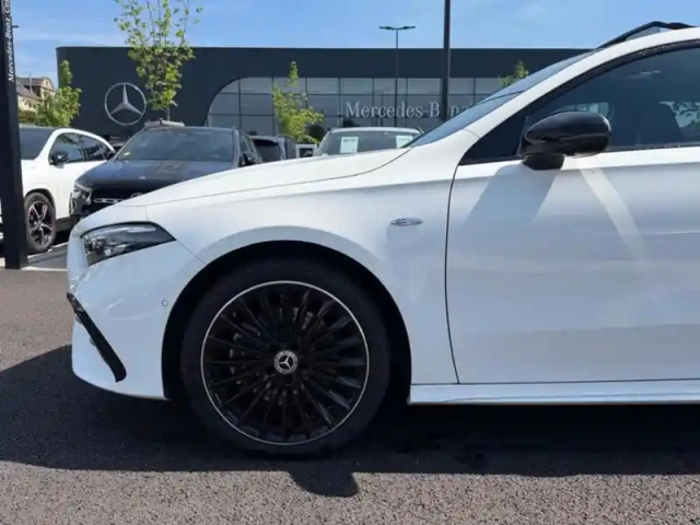 Mercedes Classe A 250 e hybrid eq amg line — photo 30