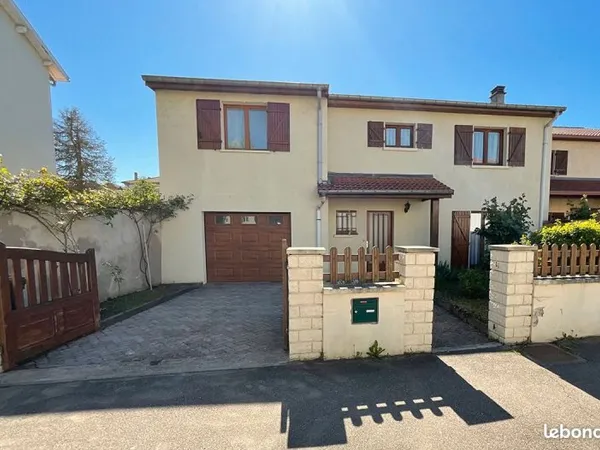 Pavillon 6 pièces 110 m²