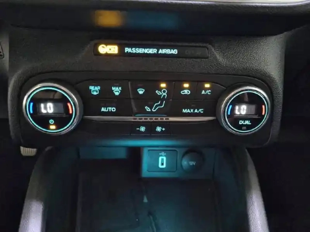 Ford Focus 1.0 ecoboost 125 s&amp;s mhev — photo 27