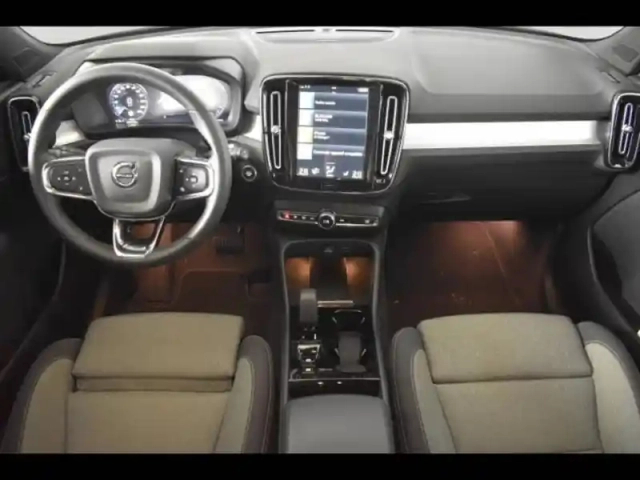 Volvo Xc40 t4 recharge 129 + 82ch plus dct 7 — photo 23