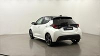 Toyota Yaris 116h Active 5p MC24 — photo 8