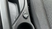 Peugeot 2008 1.2 100ch S&S Style — photo 30