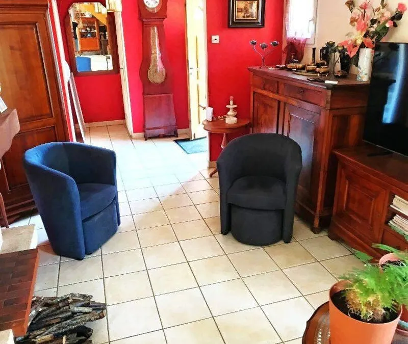 Photo 3