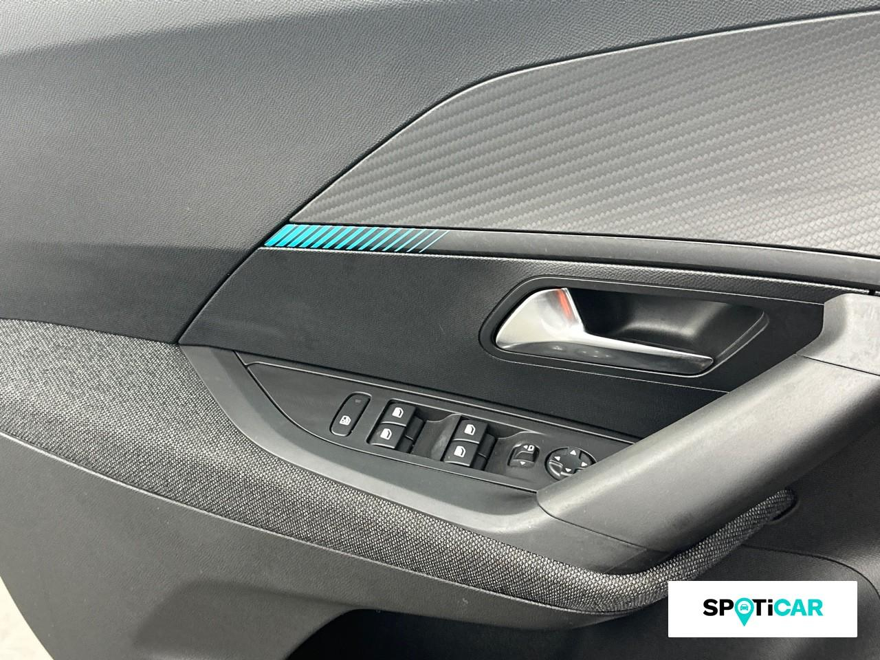 Peugeot 2008 1.2 puretech 130ch s&s style eat8 — photo 18