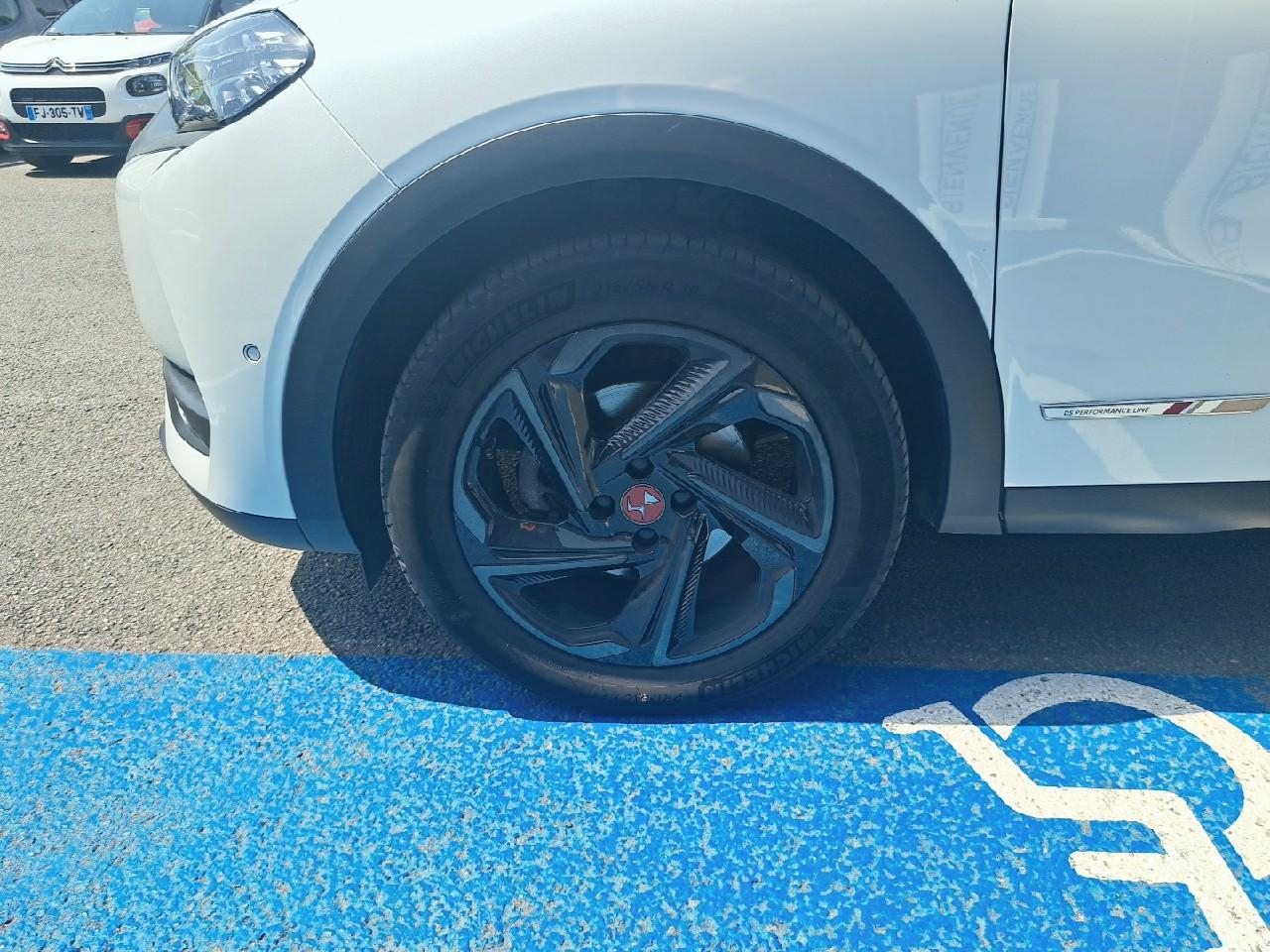 Ds Ds 3 crossback puretech 130 eat8 performance line+ — photo 13