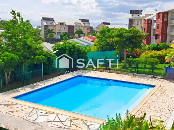 SUPERBE APPARTEMENT DUPLEX VUE MER AU GOSIER