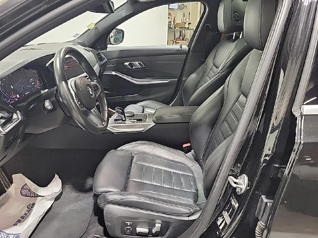 Bmw Serie 3 touring 318d 150 ch bva8 m sport — photo 10