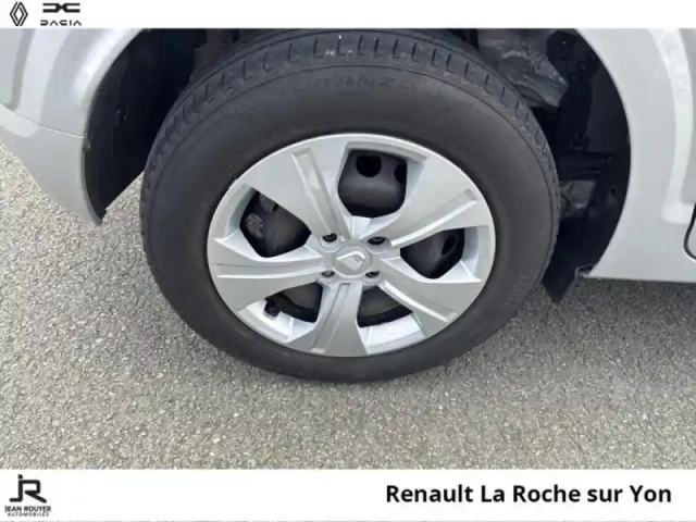 Dacia Sandero 1.0 eco-g 100ch essential — photo 8