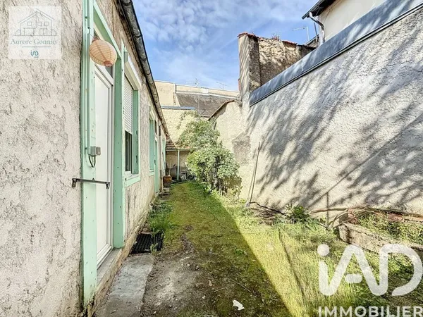 Studio 1 pièce 14 m²