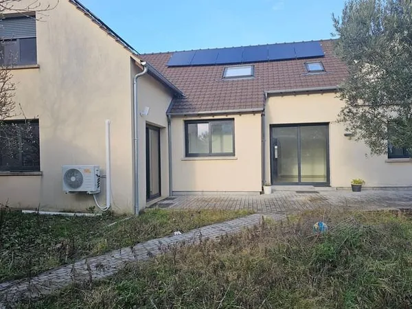 Maison 7 pièces 205 m²
