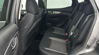 Nissan Qashqai 1.5 dCi 110ch N-Connecta — photo 13