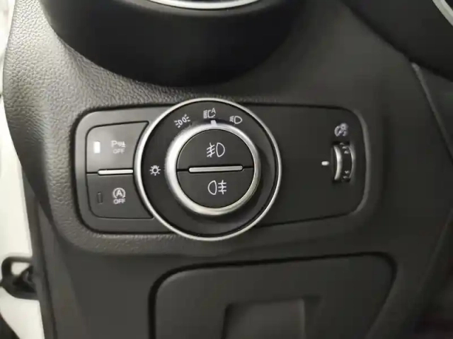 Alfa Romeo Stelvio 2.2 diesel 190ch sprint q4 at8 my22 — photo 29