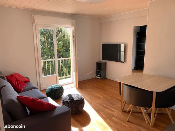 Colocation rue Pergaud 60m2, meublée et louée, 3 chambres, très bon état