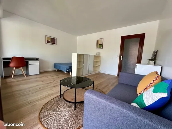 Location T1Bis Meublé centre-ville de Pau