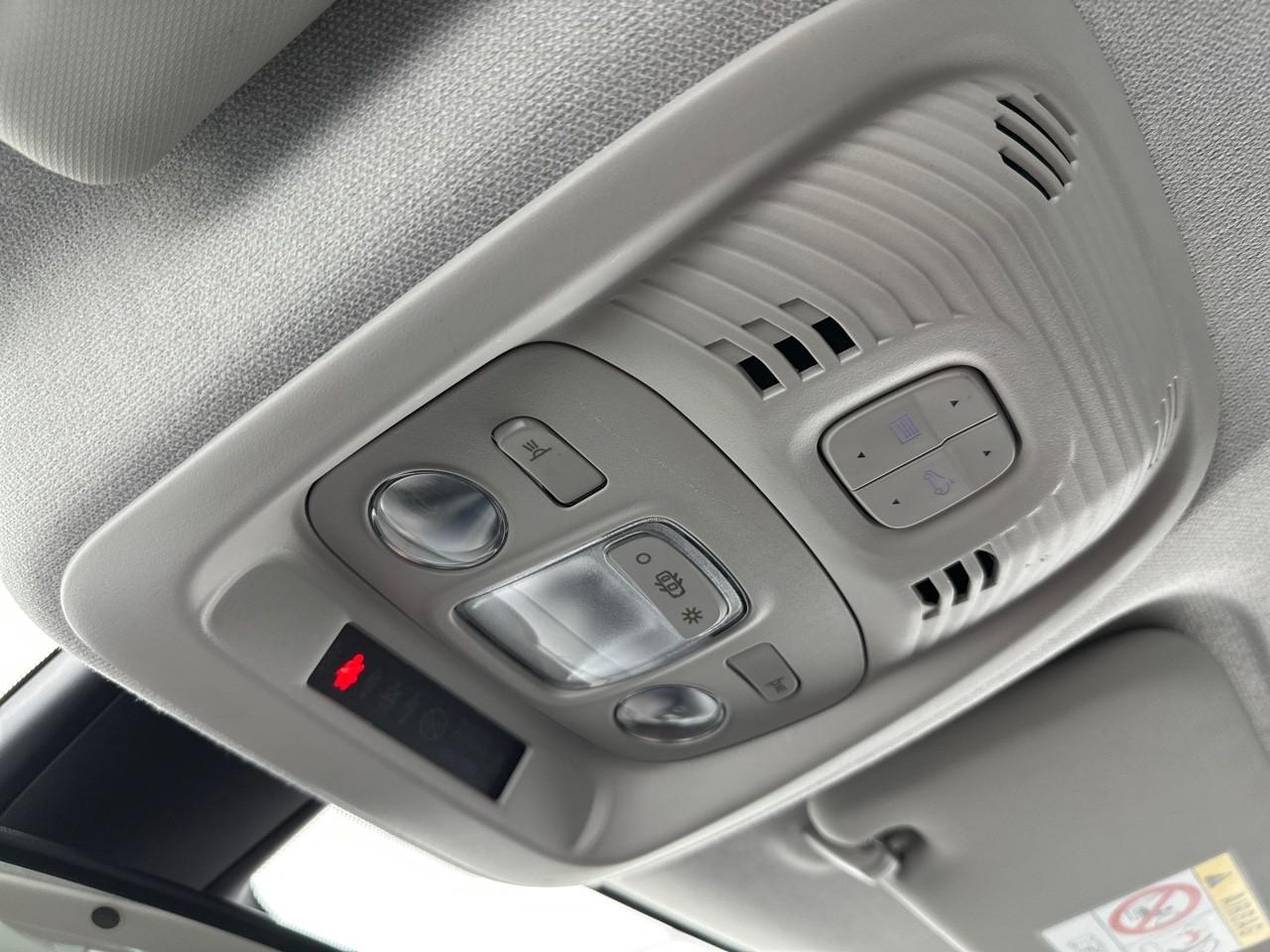 Citroën C3 Aircross puretech 130 s&s eat6 shine pack — photo 29