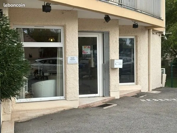 Local bureaux à louer