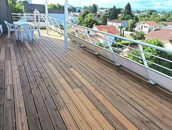 Location appartement T3 meublé Pau terrasse vue Pyrénées