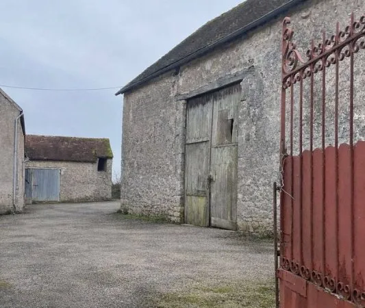 Maison 6 pièces 600 m²